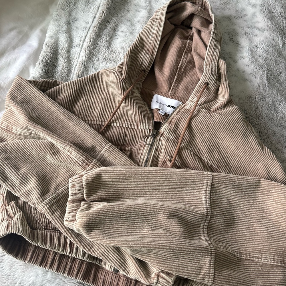 Fashion Nova Brown Ribbed Hoodie